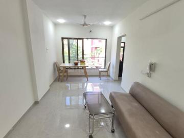 2 BHK Apartment in Vile Parle East for rent Mumbai. The reference number is 19614526