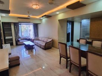 2 BHK Apartment in Vile Parle East for rent Mumbai. The reference number is 20115355