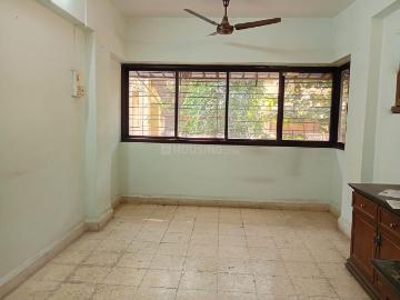 2 BHK Apartment in Vile Parle East for rent Mumbai. The reference number is 20245017
