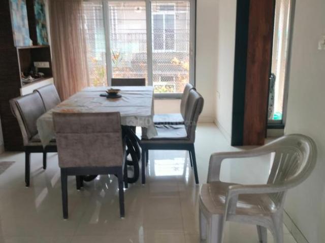 2 BHK Apartment in Vile Parle East for rent Mumbai. The reference number is 20385271