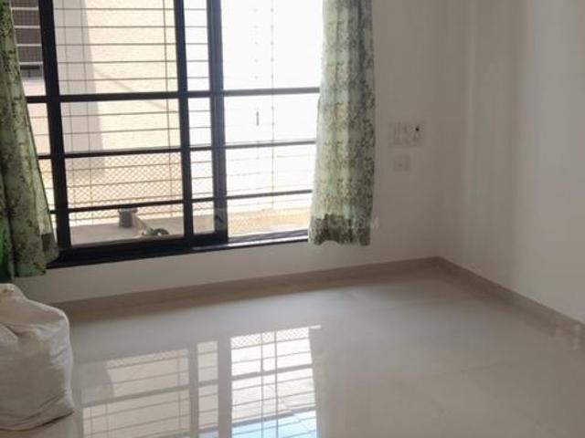 2 BHK Apartment in Vile Parle East for rent Mumbai. The reference number is 20590907