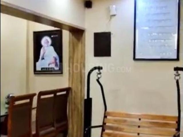 2 BHK Apartment in Vile Parle East for rent Mumbai. The reference number is 20751376