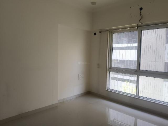2 BHK Apartment in Vile Parle East for resale Mumbai. The reference number is 18736731