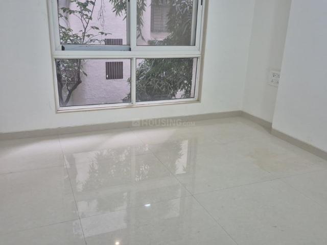 2 BHK Apartment in Vile Parle East for resale Mumbai. The reference number is 19446204