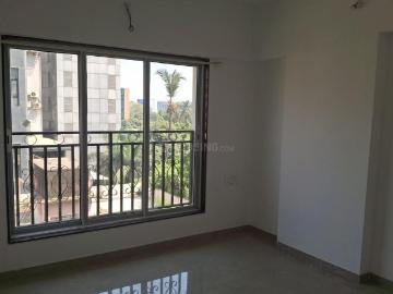 2 BHK Apartment in Vile Parle East for resale Mumbai. The reference number is 19792748
