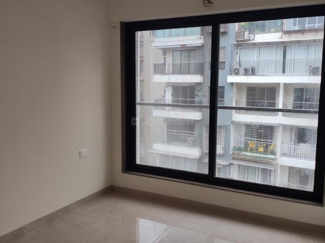 2 BHK Apartment in Vile Parle East for resale Mumbai. The reference number is 19928547