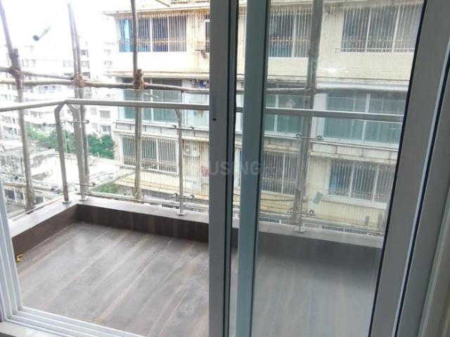 2 BHK Apartment in Vile Parle East for resale Mumbai. The reference number is 20838013