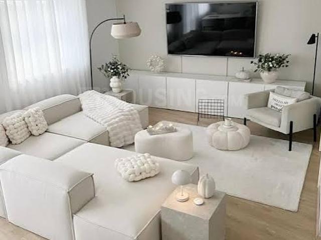 2 BHK Apartment in Vile Parle East for resale Mumbai. The reference number is 21106202