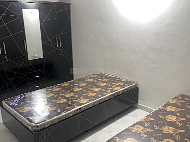 2 BHK Apartment in Viman Nagar for rent Pune. The reference number is 19566382