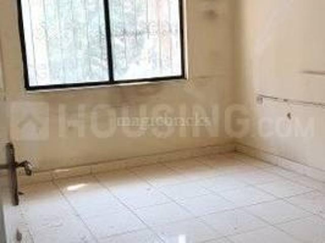 2 BHK Apartment in Viman Nagar for rent Pune. The reference number is 19802251
