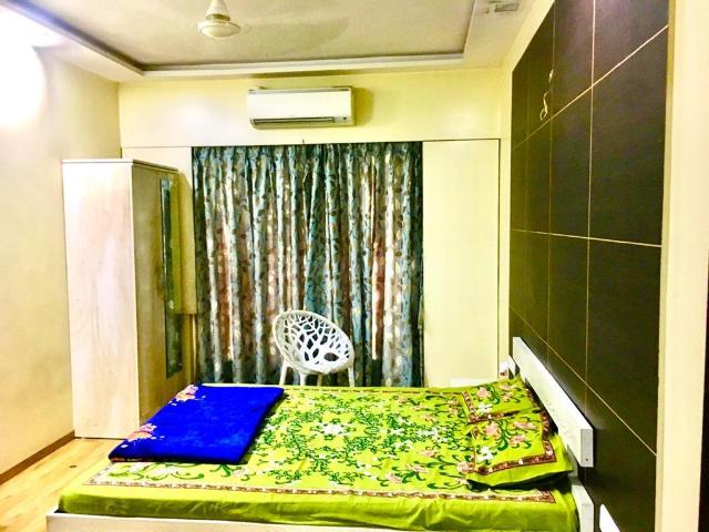 2 BHK Apartment in Viman Nagar for rent Pune. The reference number is 20054814