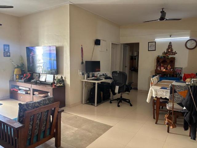 2 BHK Apartment in Viman Nagar for rent Pune. The reference number is 20016604