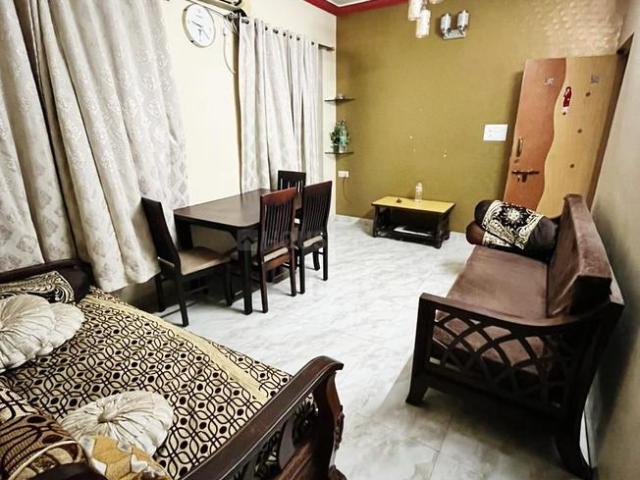 2 BHK Apartment in Viman Nagar for rent Pune. The reference number is 20545185