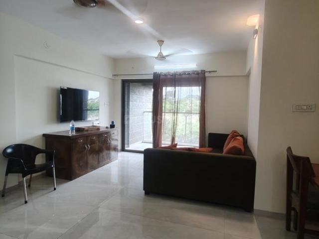 2 BHK Apartment in Viman Nagar for rent Pune. The reference number is 20862679