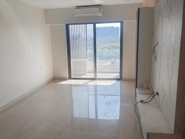 2 BHK Apartment in Viman Nagar for rent Pune. The reference number is 20980621