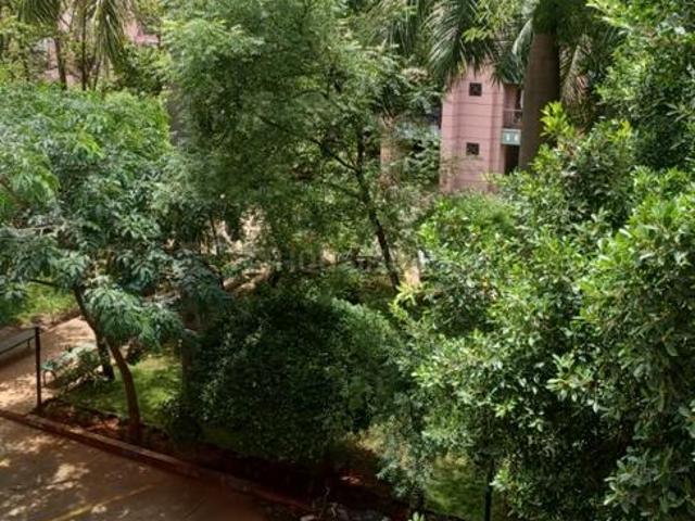 2 BHK Apartment in Viman Nagar for rent Pune. The reference number is 20981228
