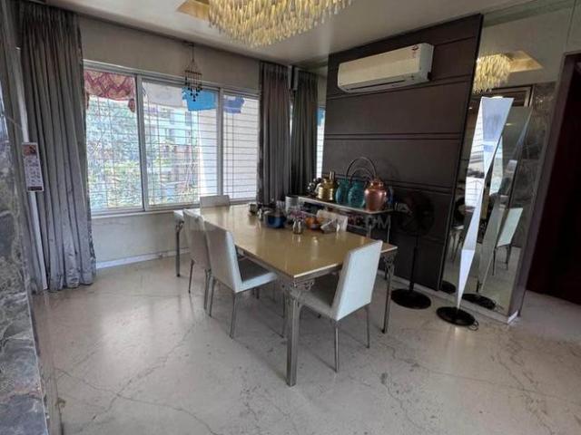 2 BHK Apartment in Viman Nagar for rent Pune. The reference number is 20992195