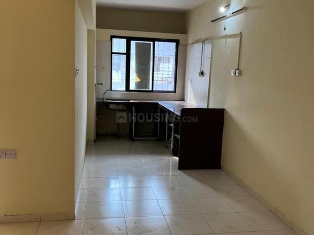 2 BHK Apartment in Viman Nagar for rent Pune. The reference number is 20911666