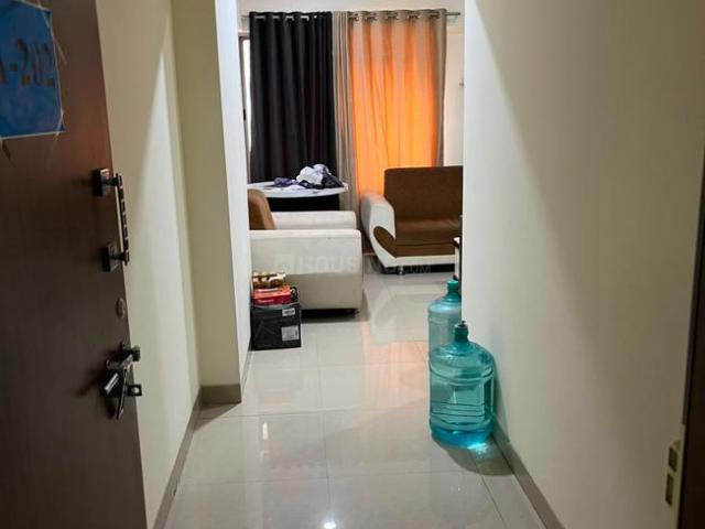 2 BHK Apartment in Viman Nagar for rent Pune. The reference number is 20912699