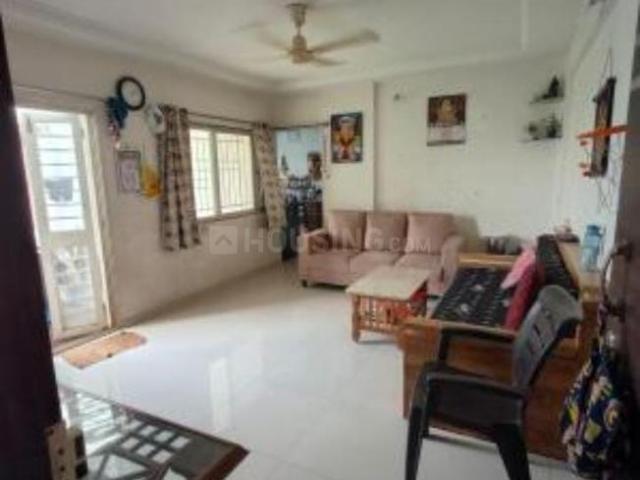 2 BHK Apartment in Viman Nagar for rent Pune. The reference number is 21084117
