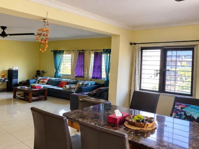 2 BHK Apartment in Viman Nagar for rent Pune. The reference number is 21157300