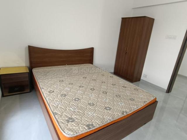 2 BHK Apartment in Viman Nagar for rent Pune. The reference number is 21370248