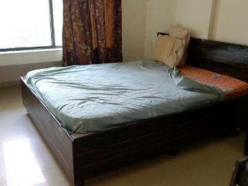2 BHK Apartment in Viman Nagar for resale Pune. The reference number is 20216254