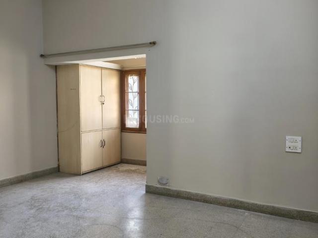 2 BHK Apartment in Vinoba Nagar for rent Bilaspur. The reference number is 21174893