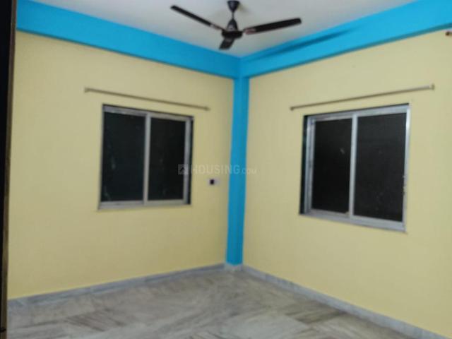 2 BHK Apartment in VIP Nagar for rent Kolkata. The reference number is 18753983