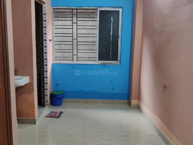 2 BHK Apartment in VIP Nagar for rent Kolkata. The reference number is 19643588