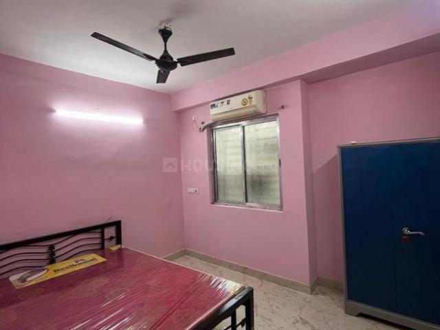 2 BHK Apartment in VIP Nagar for rent Kolkata. The reference number is 19330606