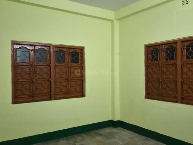 2 BHK Apartment in VIP Nagar for rent Kolkata. The reference number is 21101601