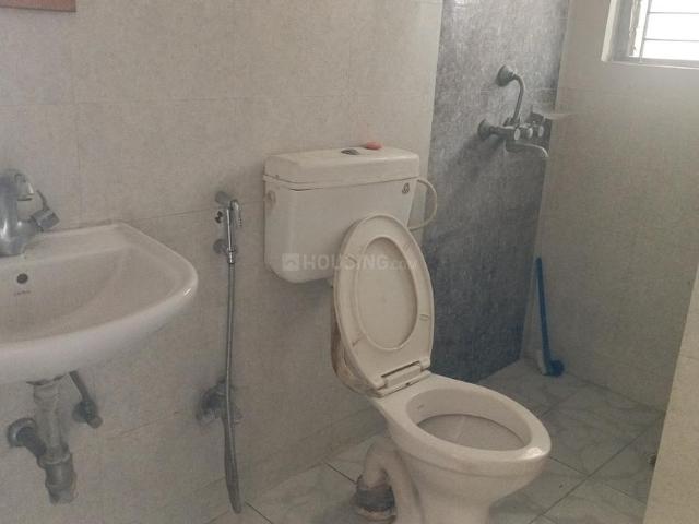 2 BHK Apartment in Vip Road for rent Guwahati. The reference number is 21197408
