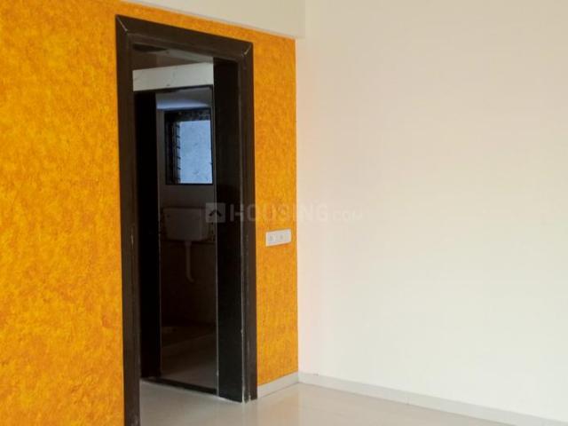 2 BHK Apartment in Virar East for resale Virar. The reference number is 11781725