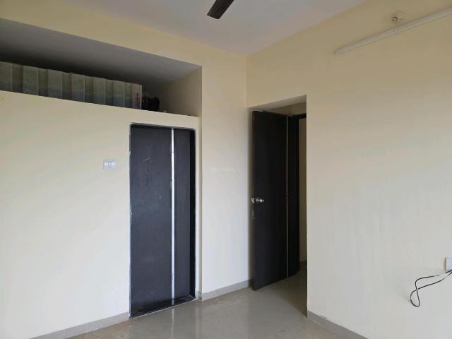 2 BHK Apartment in Virar West for rent Virar. The reference number is 21028574
