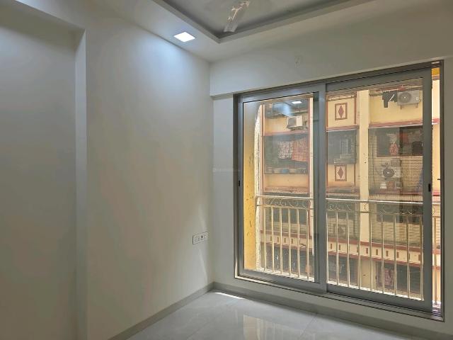 2 BHK Apartment in Virar West for rent Virar. The reference number is 21191633