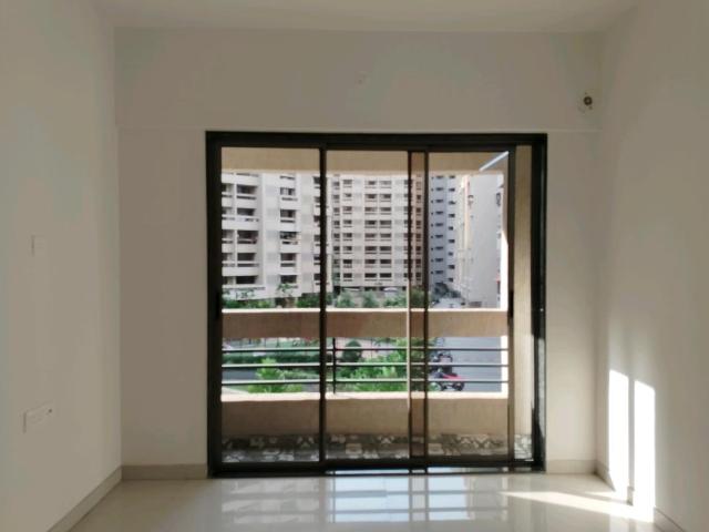 2 BHK Apartment in Virar West for resale Virar. The reference number is 14442701