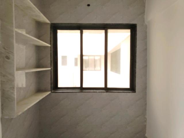 2 BHK Apartment in Virar West for resale Virar. The reference number is 18212488