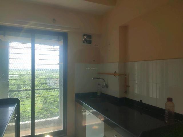 2 BHK Apartment in Virar West for resale Virar. The reference number is 18244575