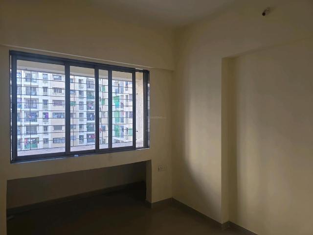 2 BHK Apartment in Virar West for resale Virar. The reference number is 21084710