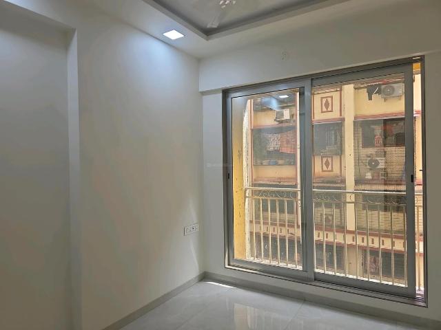 2 BHK Apartment in Virar West for resale Virar. The reference number is 21191613