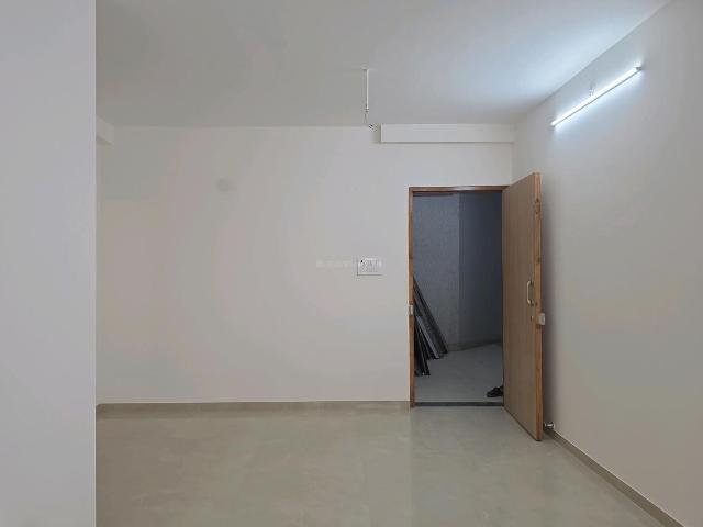 2 BHK Apartment in Virar West for resale Virar. The reference number is 21238473
