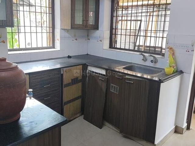 2 BHK Apartment in Virugambakkam for resale Chennai. The reference number is 20980158