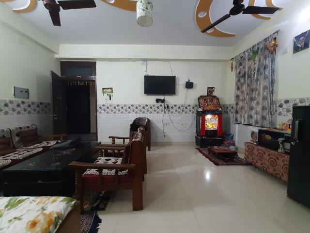 2 BHK Apartment in Vishanpuri for resale Aligarh. The reference number is 20930124