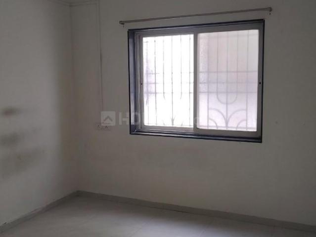 2 BHK Apartment in Vishrambag for rent Sangli. The reference number is 21025505