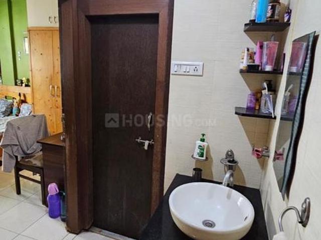 2 BHK Apartment in Vishrantwadi for rent Pune. The reference number is 20599284