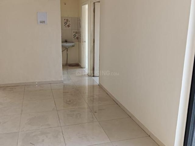 2 BHK Apartment in Vishrantwadi for rent Pune. The reference number is 20997006
