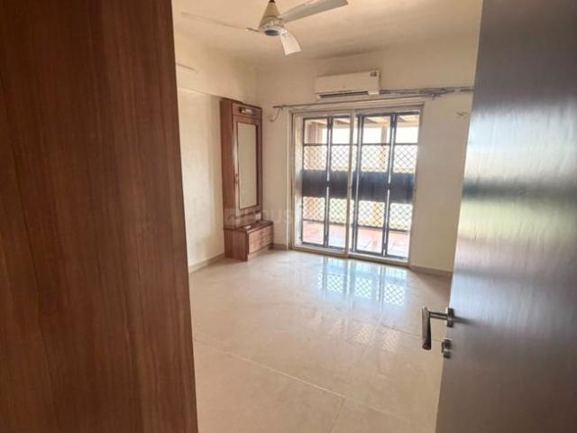 2 BHK Apartment in Vishrantwadi for rent Pune. The reference number is 21110279