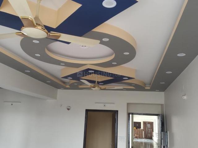 2 BHK Apartment in Vrindavan Yojana for rent Lucknow. The reference number is 18261450