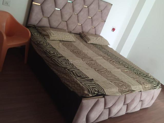 2 BHK Apartment in Vrindavan Yojana for rent Lucknow. The reference number is 18574758